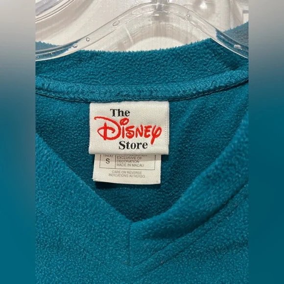Vintage The Disney Store 7 Seven Dwarves Turquoise Small Long Sleeve Fleece - Picture 4 of 4